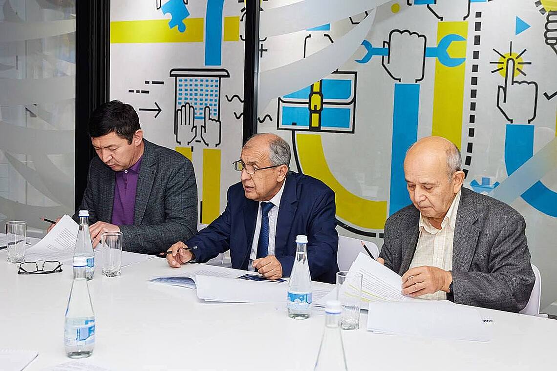 16 февраля председатель Попечительского совета Фонда  масс-медиа Нозима Давлетова и директор Фонда Акрамжон Фозилов провели встречу с группой учёных-исследователей во главе с профессором Тимуром Ходжаоглу.